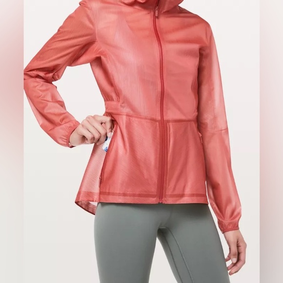 Lululemon On The Horizon Jacket - women’s 6 - Picture 2 of 13